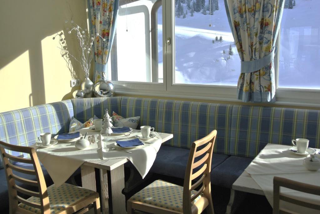 Chalet Schneekristall レッヒ エクステリア 写真